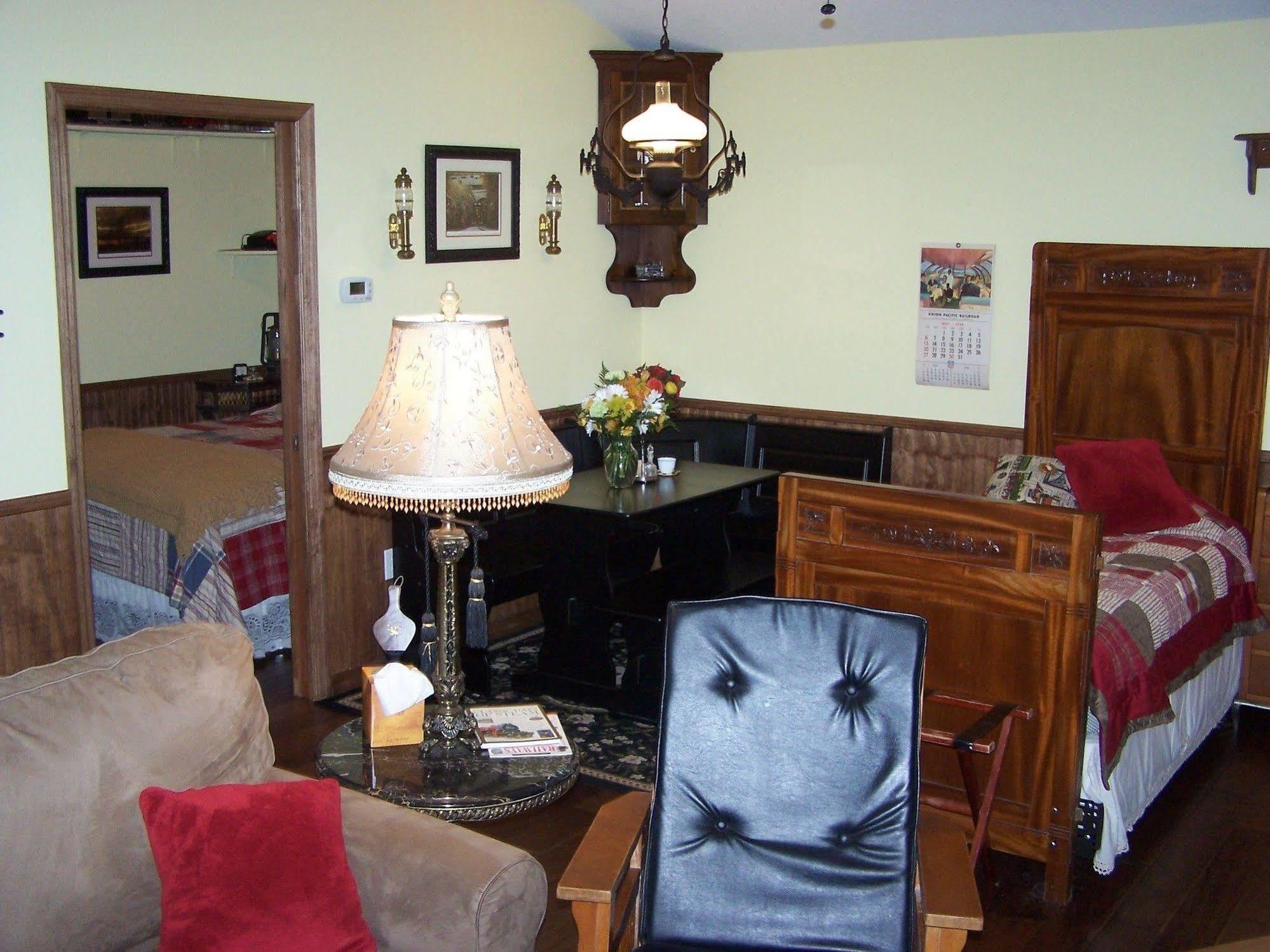 Alling House Bed And Breakfast Orange City Quarto foto